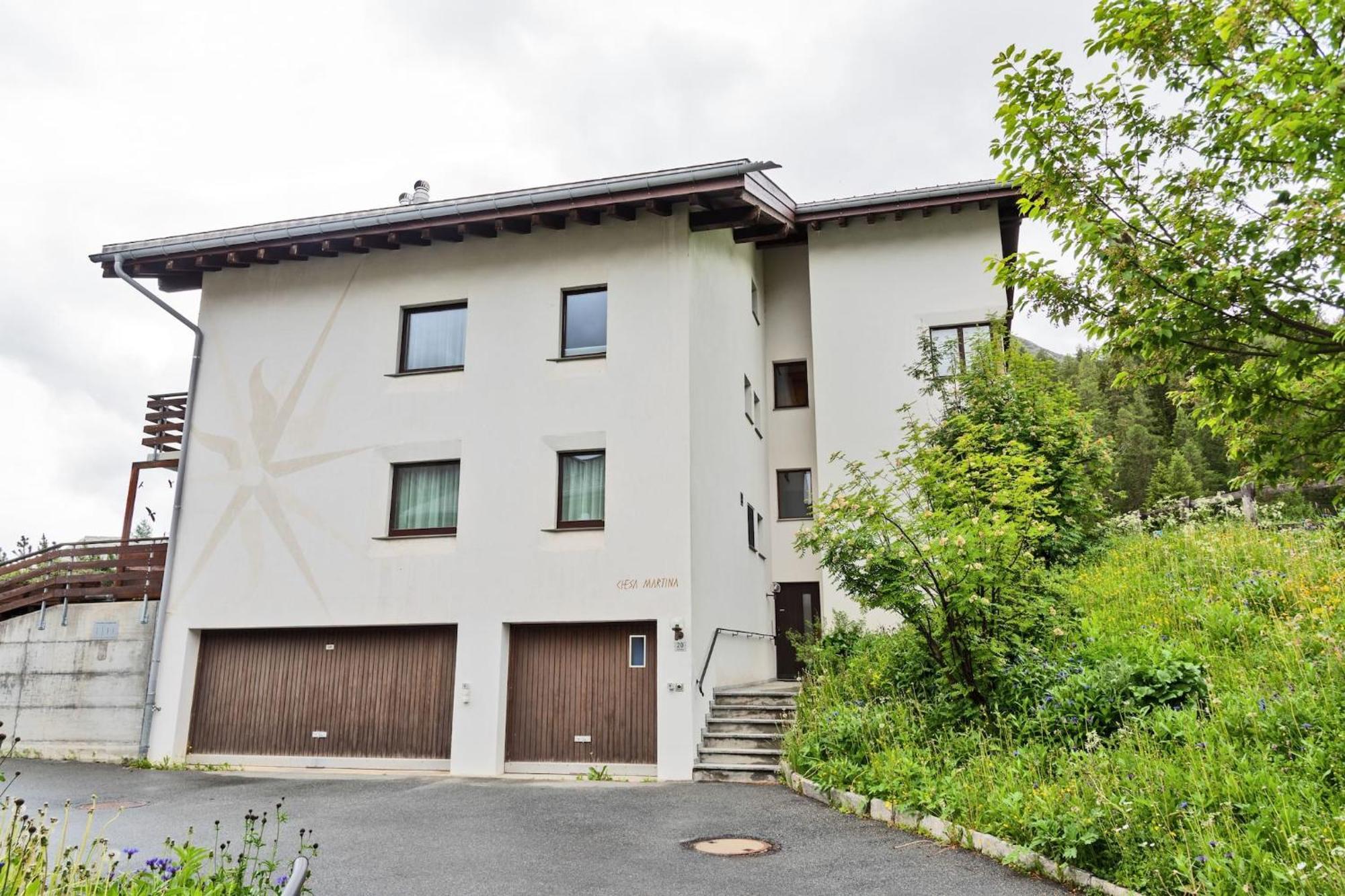 Chesa Martina - La Punt Apartment Bagian luar foto